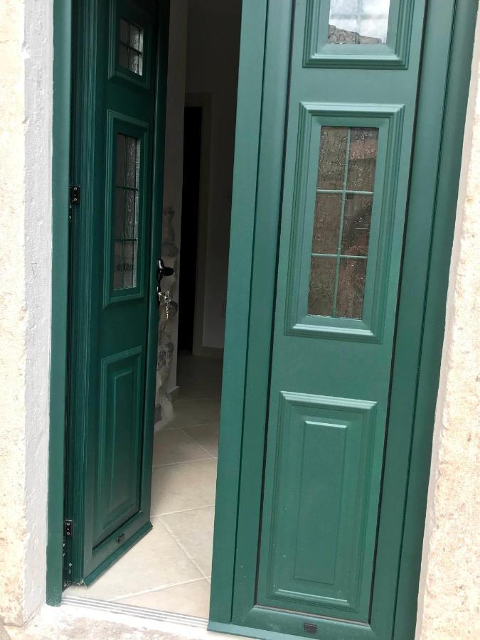 New Renovated Old Town Martiva Apartment Kotor Bagian luar foto